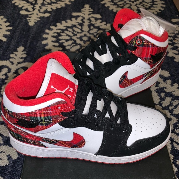 plaid jordan 1